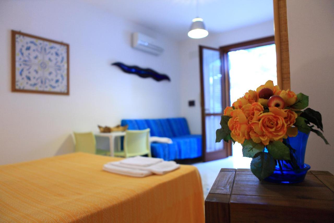 Residence Tamarea Tonnara di Bonagia Bagian luar foto