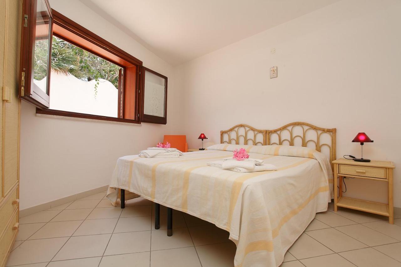 Residence Tamarea Tonnara di Bonagia Bagian luar foto