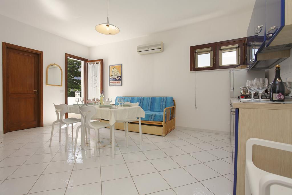 Residence Tamarea Tonnara di Bonagia Ruang foto