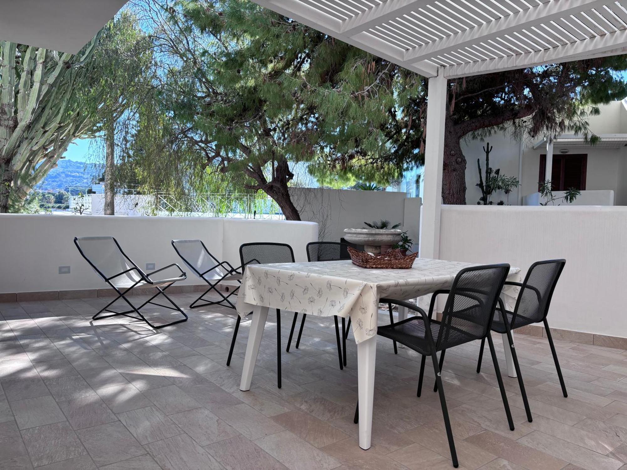 Residence Tamarea Tonnara di Bonagia Bagian luar foto